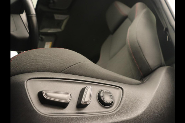 Toyota RAV4 2.5 Plug-in Hybrid AWD Dynamic | Trekhaak | Stoelverwarming | Adaptive cruise | Carplay | Achterbankverwarming | Full LED | Keyless
