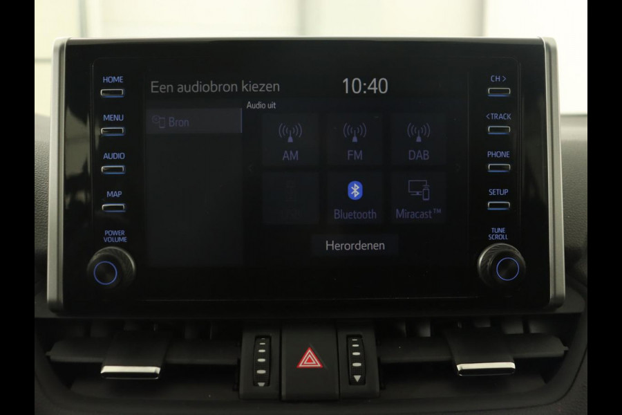Toyota RAV4 2.5 Plug-in Hybrid AWD Dynamic | Trekhaak | Stoelverwarming | Adaptive cruise | Carplay | Achterbankverwarming | Full LED | Keyless