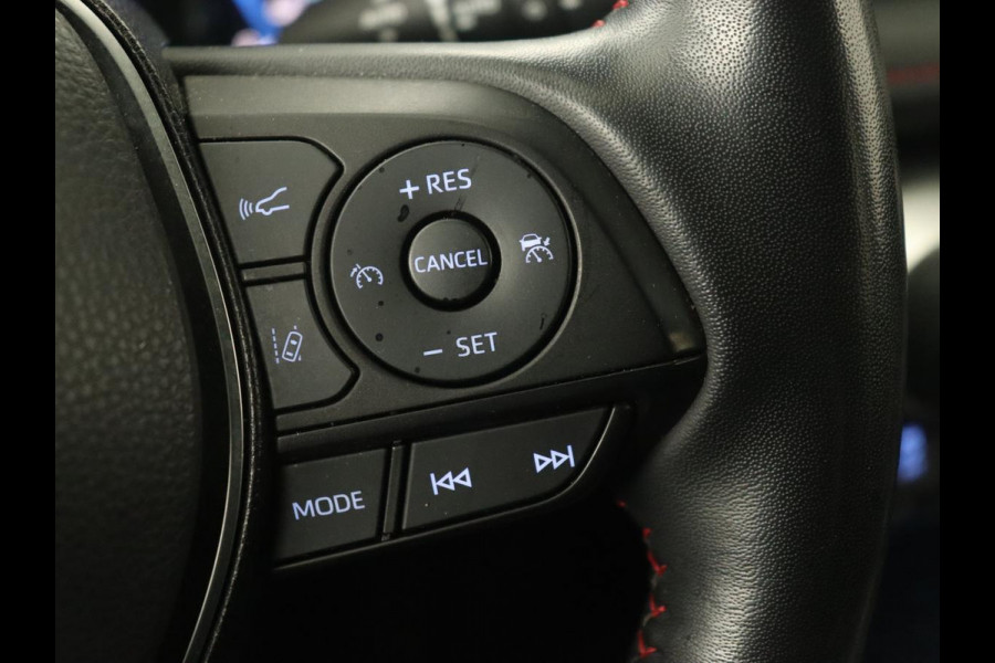 Toyota RAV4 2.5 Plug-in Hybrid AWD Dynamic | Trekhaak | Stoelverwarming | Adaptive cruise | Carplay | Achterbankverwarming | Full LED | Keyless