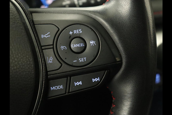 Toyota RAV4 2.5 Plug-in Hybrid AWD Dynamic | Trekhaak | Stoelverwarming | Adaptive cruise | Carplay | Achterbankverwarming | Full LED | Keyless