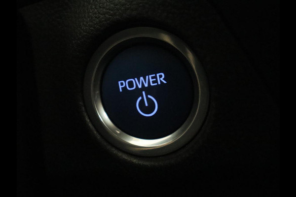 Toyota RAV4 2.5 Plug-in Hybrid AWD Dynamic | Trekhaak | Stoelverwarming | Adaptive cruise | Carplay | Achterbankverwarming | Full LED | Keyless