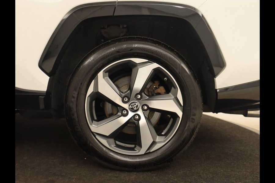 Toyota RAV4 2.5 Plug-in Hybrid AWD Dynamic | Trekhaak | Stoelverwarming | Adaptive cruise | Carplay | Achterbankverwarming | Full LED | Keyless