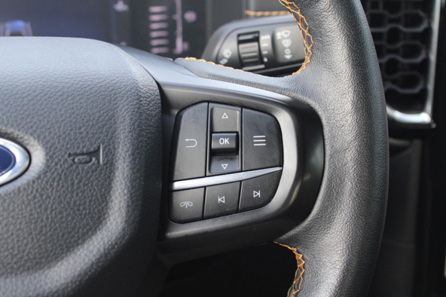 Ford Ranger 2.0 Super Cab EcoBlue Wildtrak | Trekhaak | Adaptive Cruise Control | BLIS | Navigatie | 4x4 |