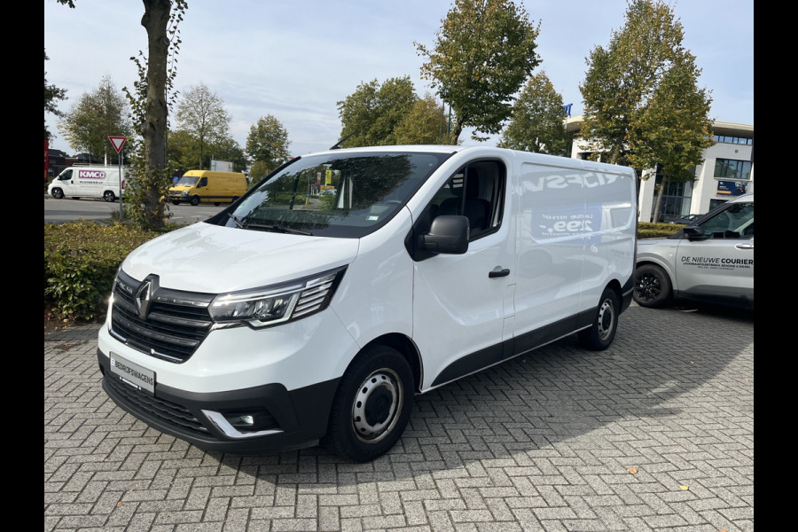 Renault Trafic 2.0 dCi 150 T29 L2H1 Comfort 150pk/110kW 6-bak | Vision Pack | Multimedia Pack | Cruise | PDC | Laadruimtebeschermingspakket | etc. etc.