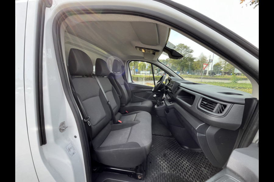 Renault Trafic 2.0 dCi 150 T29 L2H1 Comfort 150pk/110kW 6-bak | Vision Pack | Multimedia Pack | Cruise | PDC | Laadruimtebeschermingspakket | etc. etc.
