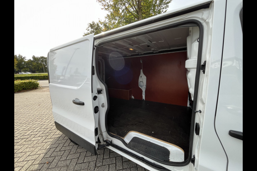 Renault Trafic 2.0 dCi 150 T29 L2H1 Comfort 150pk/110kW 6-bak | Vision Pack | Multimedia Pack | Cruise | PDC | Laadruimtebeschermingspakket | etc. etc.