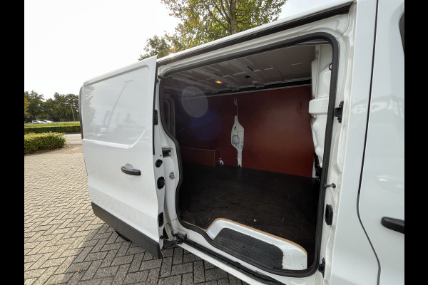 Renault Trafic 2.0 dCi 150 T29 L2H1 Comfort 150pk/110kW 6-bak | Vision Pack | Multimedia Pack | Cruise | PDC | Laadruimtebeschermingspakket | etc. etc.