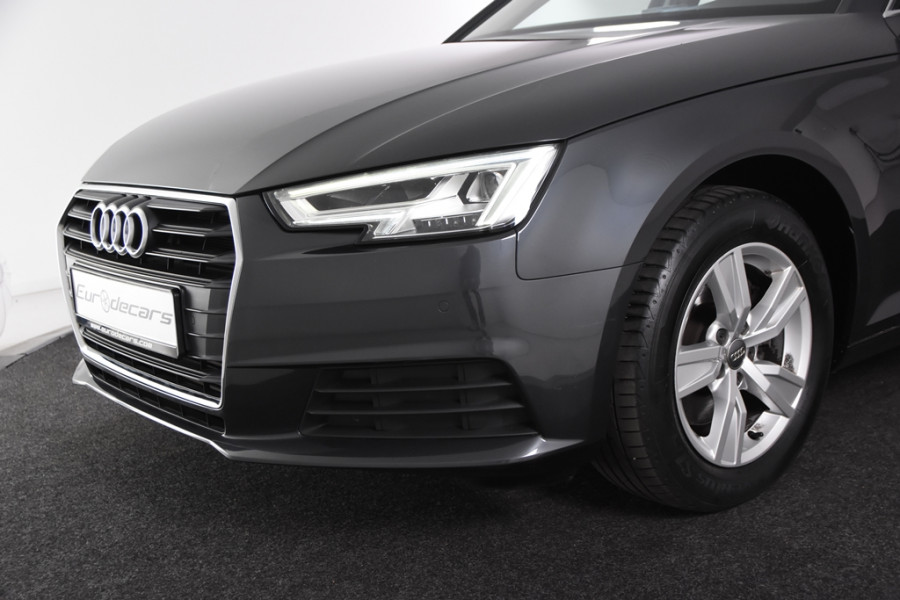 Audi A4 Avant 35 TFSI *1ste Eigenaar*Leer*Navigatie*Trekhaak*