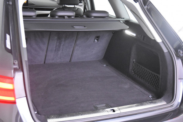 Audi A4 Avant 35 TFSI *1ste Eigenaar*Leer*Navigatie*Trekhaak*