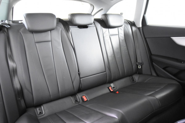 Audi A4 Avant 35 TFSI *1ste Eigenaar*Leer*Navigatie*Trekhaak*