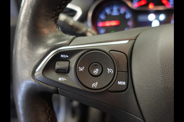 Opel Crossland 1.2 Turbo 130pk Automaat Elegance | Navigatie | Apple Carplay/Android Auto | Camera | Parkeersensoren | Cruise Control | Stoel- en Stuurverwarming | Keyless Entry | Climate Control | Getinte ramen