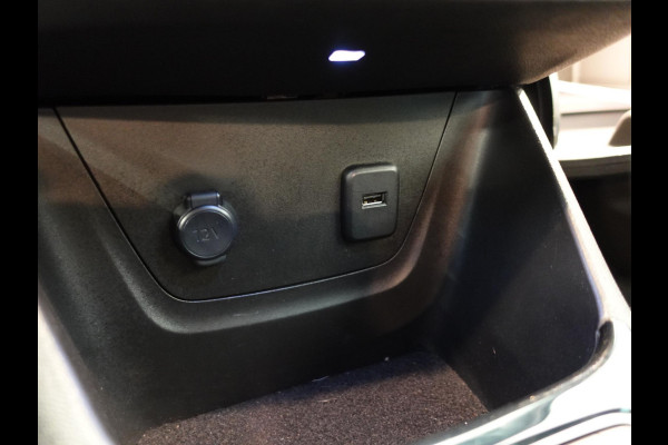 Opel Crossland 1.2 Turbo 130pk Automaat Elegance | Navigatie | Apple Carplay/Android Auto | Camera | Parkeersensoren | Cruise Control | Stoel- en Stuurverwarming | Keyless Entry | Climate Control | Getinte ramen