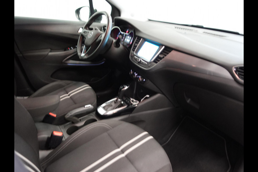 Opel Crossland 1.2 Turbo 130pk Automaat Elegance | Navigatie | Apple Carplay/Android Auto | Camera | Parkeersensoren | Cruise Control | Stoel- en Stuurverwarming | Keyless Entry | Climate Control | Getinte ramen