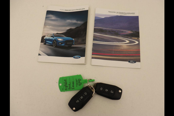 Ford Focus 1.0 EcoBoost Trend Edition | Camera | Carplay | Full LED | Navigatie | Parkeerhulp | Cruise control | Airco | Bluetooth