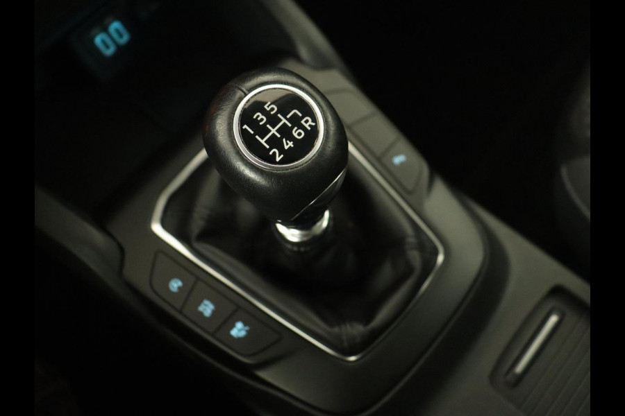 Ford Focus 1.0 EcoBoost Trend Edition | Camera | Carplay | Full LED | Navigatie | Parkeerhulp | Cruise control | Airco | Bluetooth
