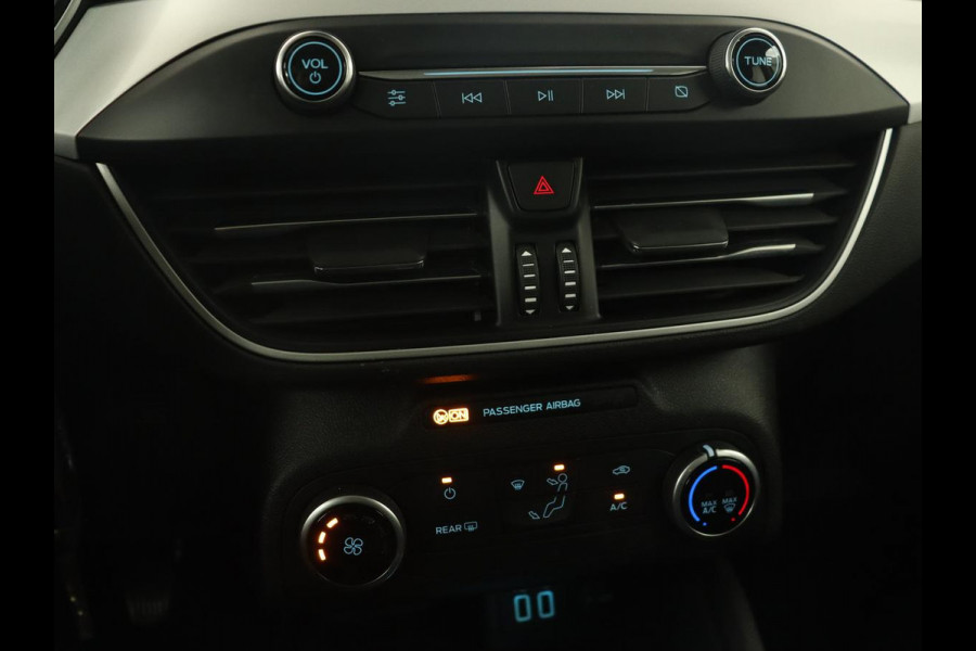 Ford Focus 1.0 EcoBoost Trend Edition | Camera | Carplay | Full LED | Navigatie | Parkeerhulp | Cruise control | Airco | Bluetooth