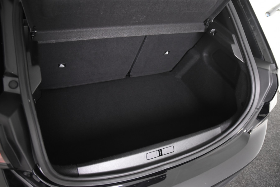 Peugeot 208 Active *1ste Eigenaar*DAB*Cruise Control* Peugeot 208 Active *1ste Eigenaar*DAB*Cruise Control*