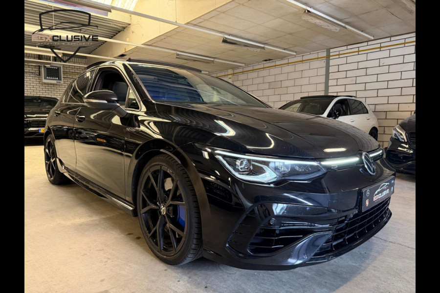 Volkswagen Golf 2.0 TSI R 4MOTION Pano/Akrapovic/Camera/BlindSpot