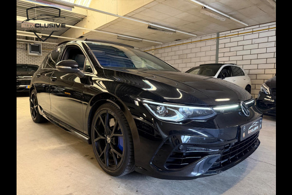 Volkswagen Golf 2.0 TSI R 4MOTION Pano/Akrapovic/Camera/BlindSpot
