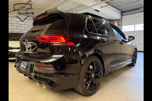 Volkswagen Golf 2.0 TSI R 4MOTION Pano/Akrapovic/Camera/BlindSpot