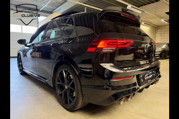Volkswagen Golf 2.0 TSI R 4MOTION Pano/Akrapovic/Camera/BlindSpot
