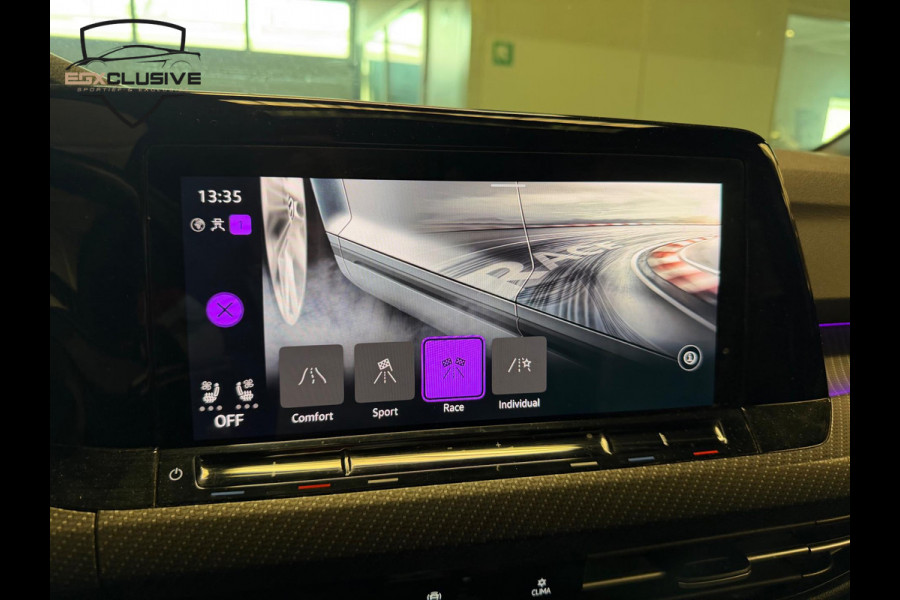 Volkswagen Golf 2.0 TSI R 4MOTION Pano/Akrapovic/Camera/BlindSpot