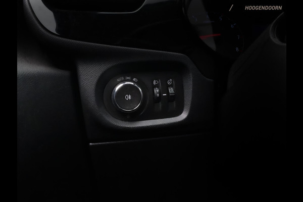 Opel Corsa 1.2 Sport Edition 100pk (APPLE CARPLAY,NAVIGATIE,PARKEERSENSOREN,SPORTSTOELEN,CLIMATE,CRUISE,NIEUWE APK,TOPCONDITIE)