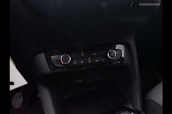 Opel Corsa 1.2 Sport Edition 100pk (APPLE CARPLAY,NAVIGATIE,PARKEERSENSOREN,SPORTSTOELEN,CLIMATE,CRUISE,NIEUWE APK,TOPCONDITIE)