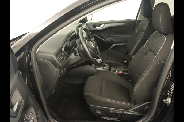 Ford Focus 1.0 EcoBoost Hybrid Titanium | Automaat | Carplay | Keyless | Navigatie | Climate control | Full LED | Parkeerhulp | Cruise control | DAB