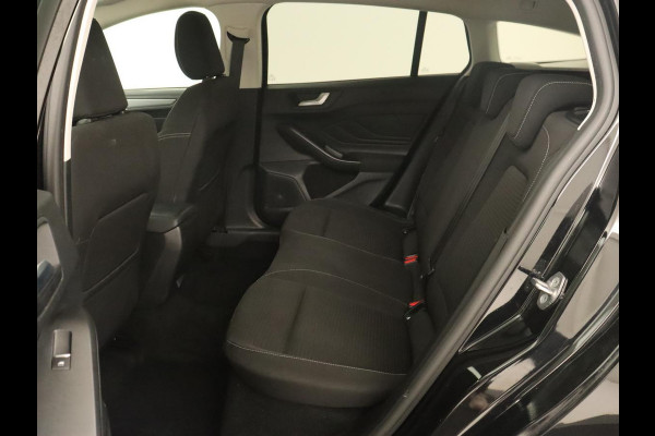 Ford Focus 1.0 EcoBoost Hybrid Titanium | Automaat | Carplay | Keyless | Navigatie | Climate control | Full LED | Parkeerhulp | Cruise control | DAB
