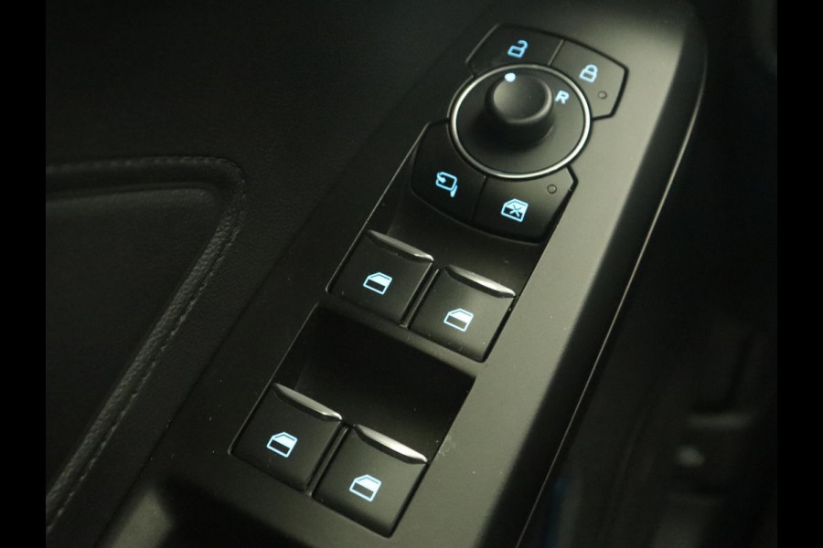 Ford Focus 1.0 EcoBoost Hybrid Titanium | Automaat | Carplay | Keyless | Navigatie | Climate control | Full LED | Parkeerhulp | Cruise control | DAB