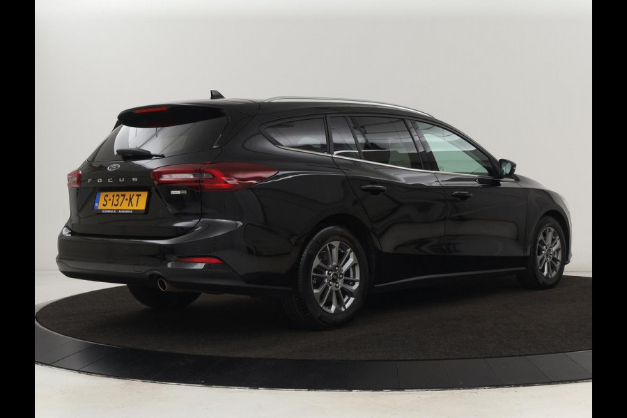 Ford Focus 1.0 EcoBoost Hybrid Titanium | Automaat | Carplay | Keyless | Navigatie | Climate control | Full LED | Parkeerhulp | Cruise control | DAB