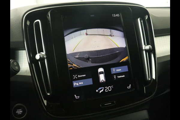 Volvo XC40 2.0 D3 Momentum | Trekhaak | Stoelverwarming | Harman/Kardon | Camera | Navigatie | Full LED | Getint glas | Parkeerhulp