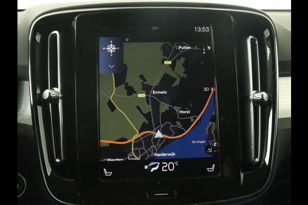 Volvo XC40 2.0 D3 Momentum | Trekhaak | Stoelverwarming | Harman/Kardon | Camera | Navigatie | Full LED | Getint glas | Parkeerhulp