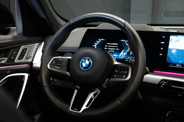 BMW X1 xDrive25e *M-Sport / Panorama / Harman-Kardon / Massage / HUD / Memory*