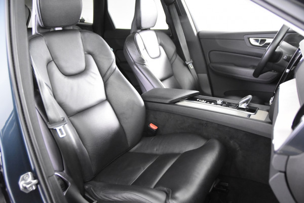 Volvo XC60 2.0 Recharge T6 AWD Inscription *1ste Eigenaar*Leer*Panoramadak*