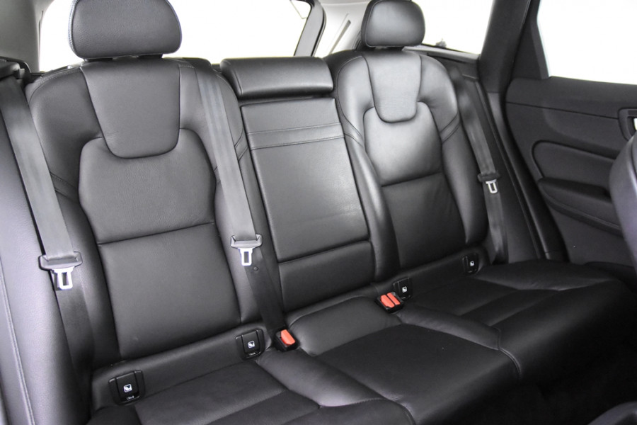 Volvo XC60 2.0 Recharge T6 AWD Inscription *1ste Eigenaar*Leer*Panoramadak*