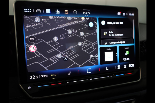 Volkswagen Tiguan 1.5 eHybrid R-Line Edition 272 PK PHEV | Verlengde garantie | Panorama dak | Trekhaak | Black Style | Matrix koplampen |  Assistance pakket plus |