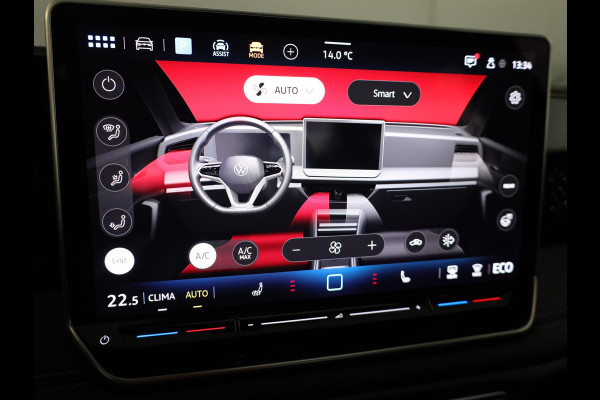 Volkswagen Tiguan 1.5 eHybrid R-Line Edition 272 PK PHEV | Verlengde garantie | Panorama dak | Trekhaak | Black Style | Matrix koplampen |  Assistance pakket plus |