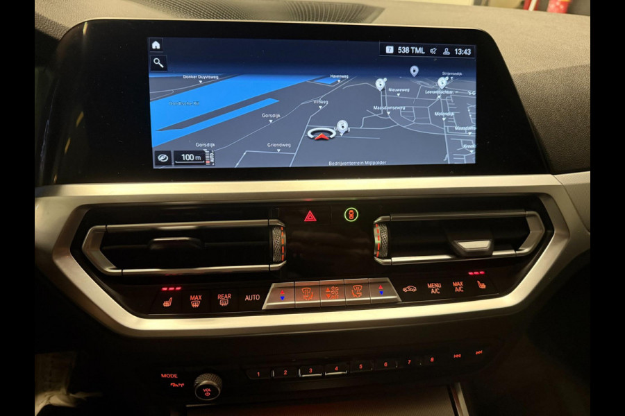 BMW 3 Serie Touring 330e High Executive V-COCKPIT/NAVI/DAB/CARPLAY/M-STOELEN/CAM/ECC/PDC/A-CRUISE///