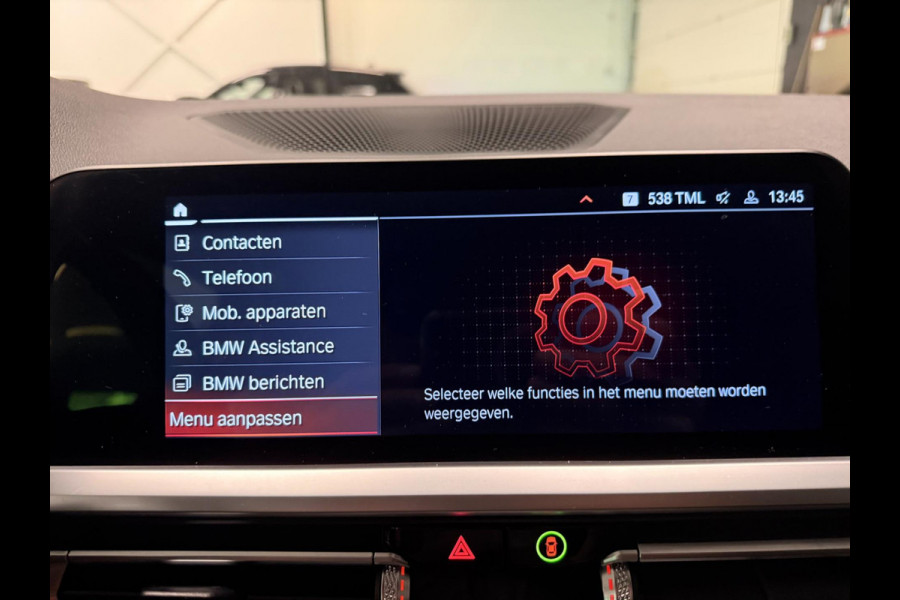 BMW 3 Serie Touring 330e High Executive V-COCKPIT/NAVI/DAB/CARPLAY/M-STOELEN/CAM/ECC/PDC/A-CRUISE///