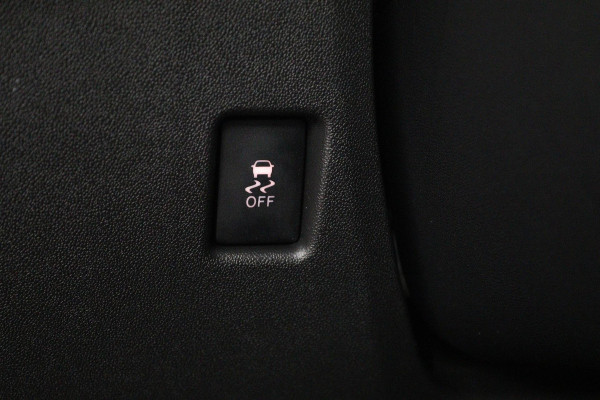 Citroën C1 1.0 VTi Shine Automaat (NAVIGATIE CARPLAY, CAMERA, STUURBEDIENING, GOED ONDERHOUDEN)