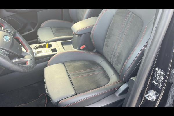 Ford Kuga 2.5 FHEV ST-Line X 190pk | Driver Assistance Pack | Winterpack | Panoramadak | Technology Pack | Geen Stekker nodig | All Season banden