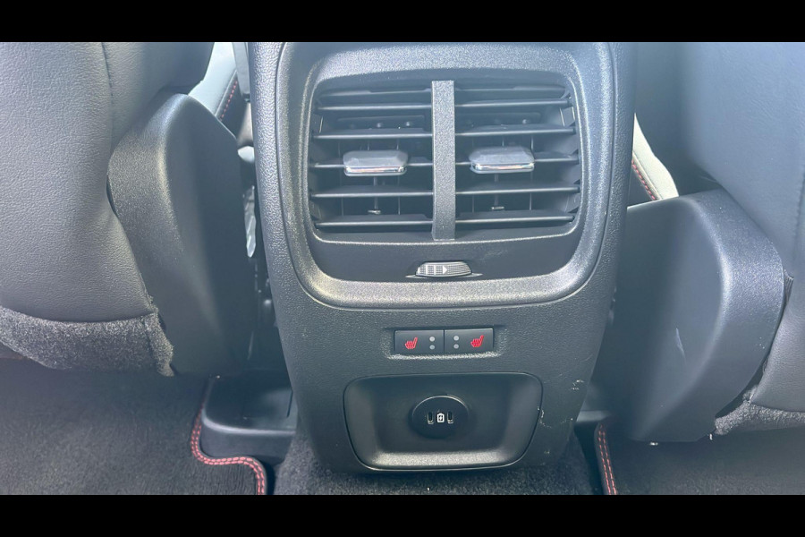 Ford Kuga 2.5 FHEV ST-Line X 190pk | Driver Assistance Pack | Winterpack | Panoramadak | Technology Pack | Geen Stekker nodig | All Season banden