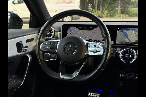 Mercedes-Benz A-Klasse 180 Aut. Sol. AMG Sport Ed. | Panorama | Burmester | Memory | Multi Beam |