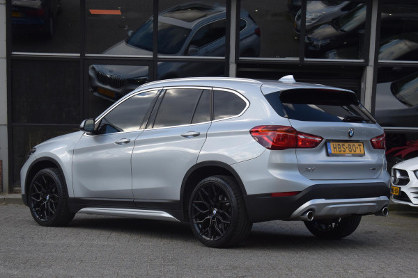 BMW X1 xDrive25i High Executive Pano ACC Camera