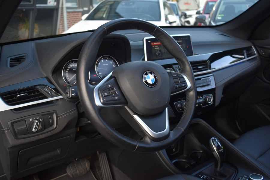 BMW X1 xDrive25i High Executive Pano ACC Camera