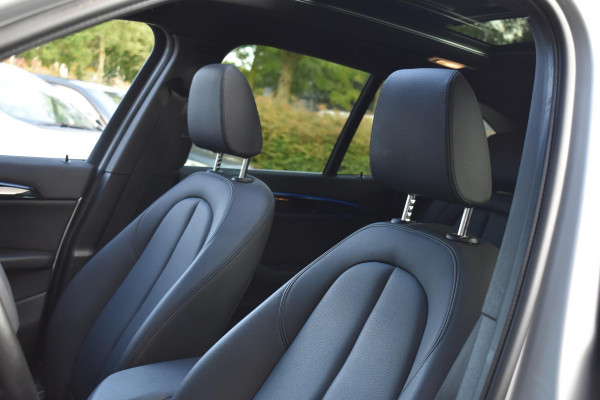 BMW X1 xDrive25i High Executive Pano ACC Camera
