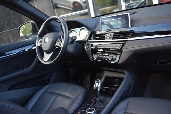 BMW X1 xDrive25i High Executive Pano ACC Camera