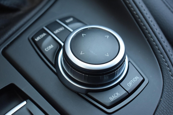 BMW X1 xDrive25i High Executive Pano ACC Camera